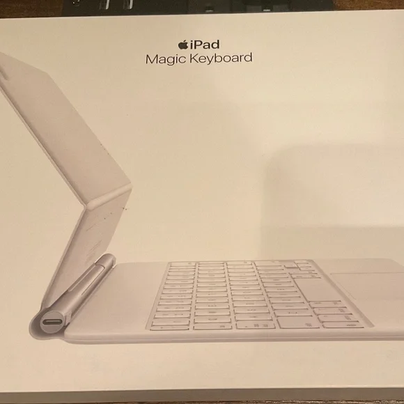 iPad  Air Magic Keyboard - Picture 3 of 5